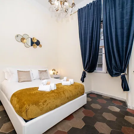 Stella Luxury House - Lombardia アパート